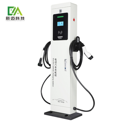 7KW 14KW Einzelgeschütz / Doppelgeschütz Kolonne Wechselstrom-Ladestelle für Elektrofahrzeuge / Bodenstandladestelle für Elektrofahrzeuge