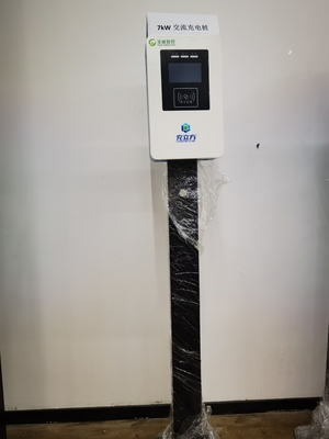 Ein guter Preis. 7KW Blau-Weiß-Säule/Boden-Typ Einzelgewehr Elektrofahrzeug Wechselstrom-Ladestelle Online