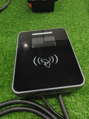 Ein guter Preis. 7 kW 14 kW 22 kW Gewerblicher Bodenmontierter Gbt Elektroauto-EVSE-Ladegerät Schnell-AC 22 kW Typ 2 Säulen 44 kW Level 2 EV Ladestation Online