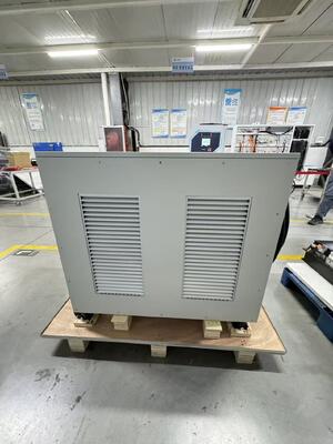 Ein guter Preis. Hochleistungsmobile Energiespeicher-Strombank 90kWh 95kW Gleichstromladegerät Flüssigkühlung 7m Kabel IP54 7 Zoll Touchscreen für CCS1 CCS2 CHAdeMO GBT Tesla Ladegerät Online