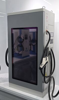 80kW Werbebildschirm-Serie Dual-Gun DC-EV-Ladegerät 55 Zoll LCD 10 Zoll Touch VIN RFID APP Start
